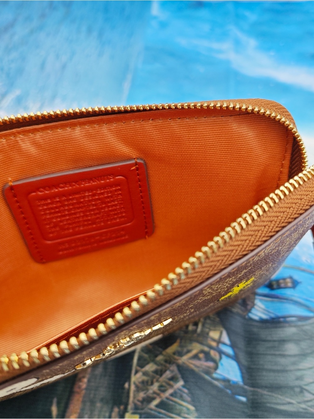 COACH Wallet - Picture 3 of 5